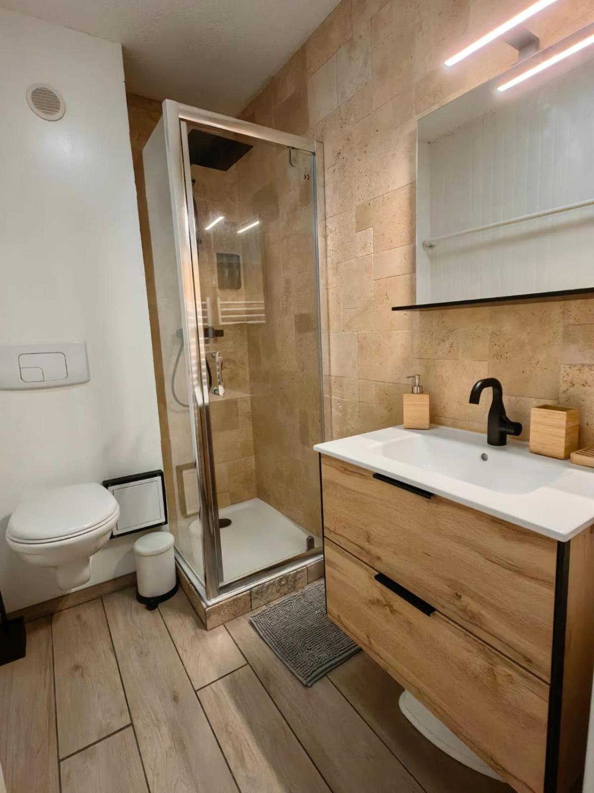 Grand Studio 4 A 6 Personnes, Au Pied Des Pistes 瓦尔 外观 照片